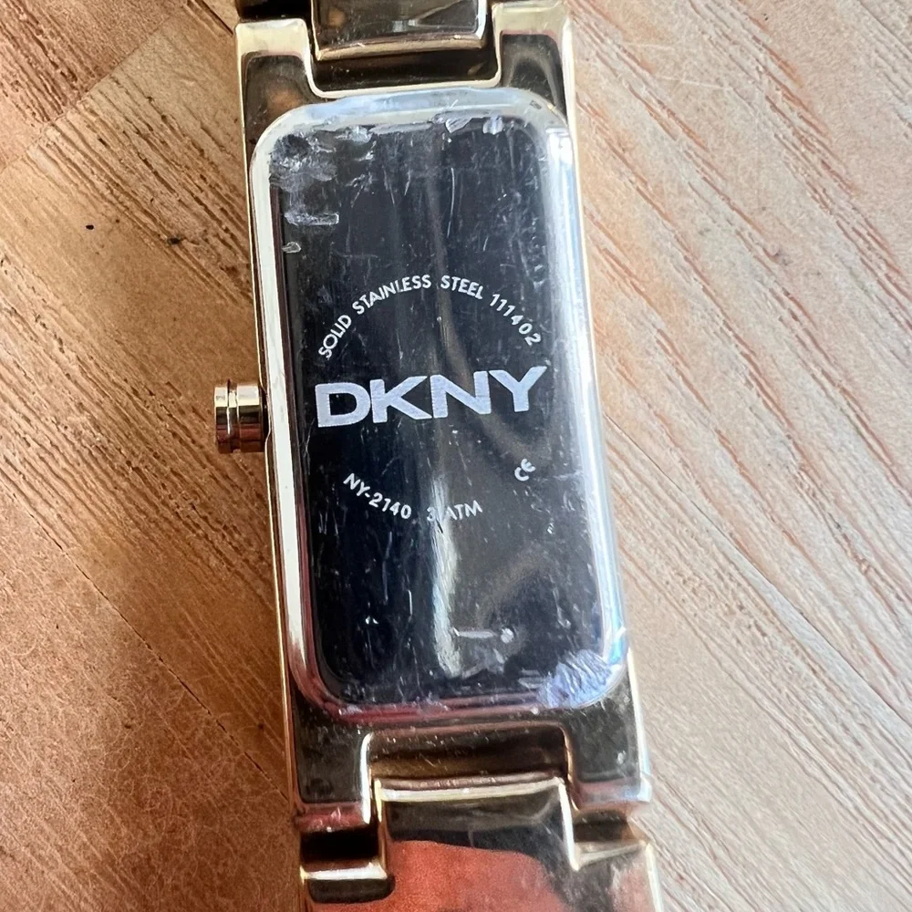 Dkny brand model